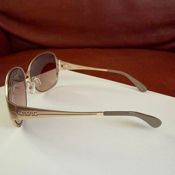 Marc By Marc Jacobs Women\'s Gold Metal Frame Sunglasses MMJ061/S main image 6